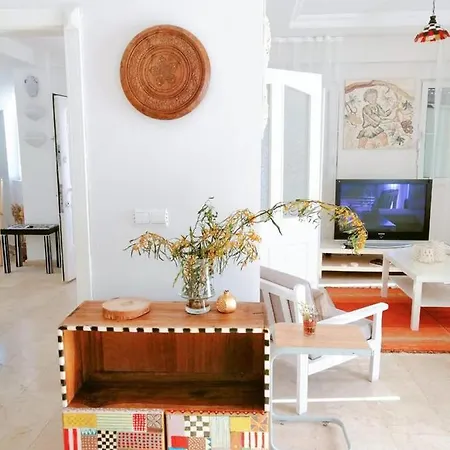 Villa Comfortable Villa 1